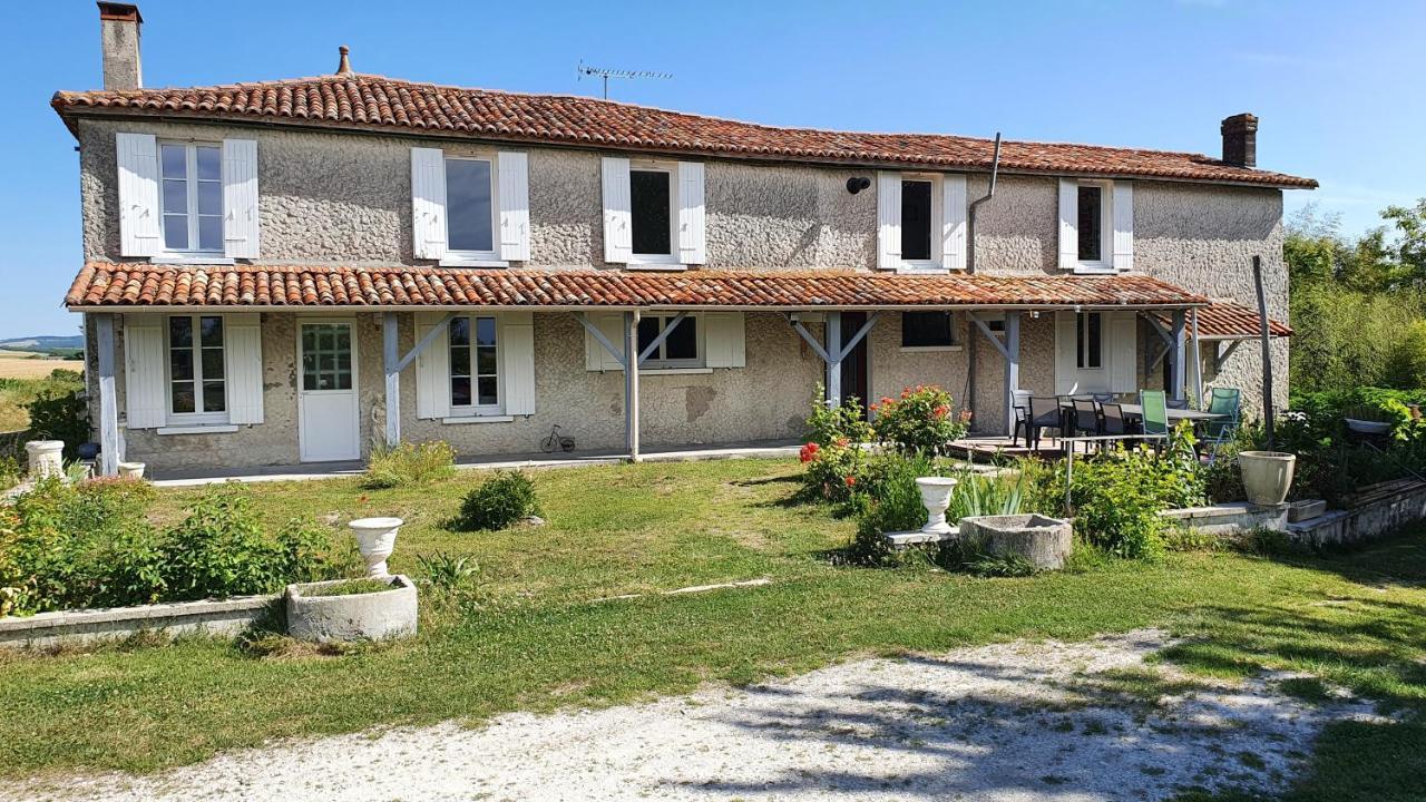 Grande Maison Avec Jardin, Animaux,Au Calme Yviers Exterior photo